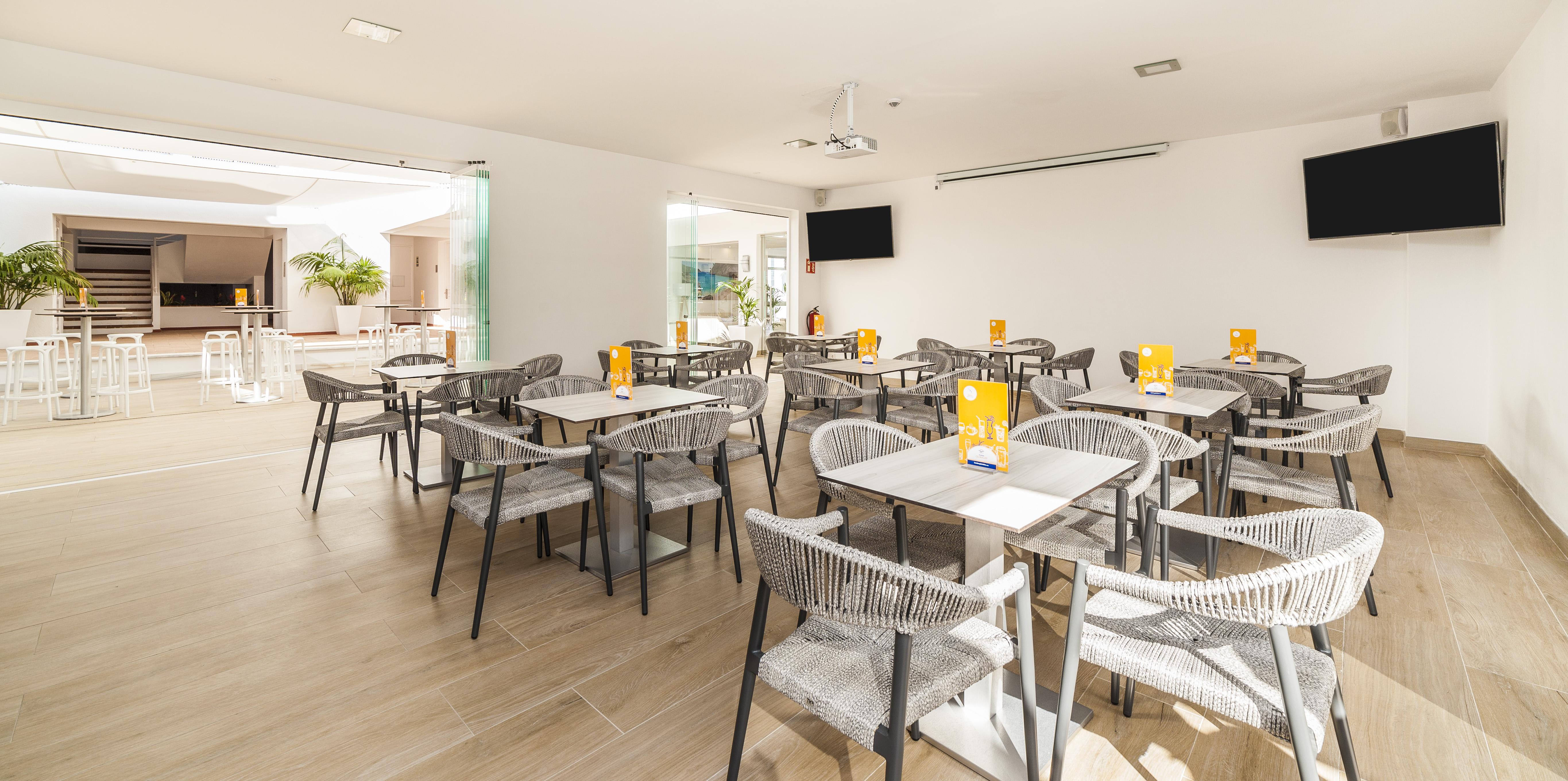 Apartamentos Globales Lord Nelson (Adults Only) Santo Tomas Bagian luar foto